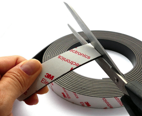 Self Adhesive Magnetic Tape Flexible Craft Sticky Magnet Strip Roll 12,5-25 mm